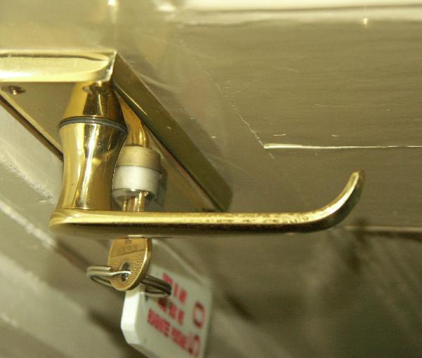 LockSide/jpg      