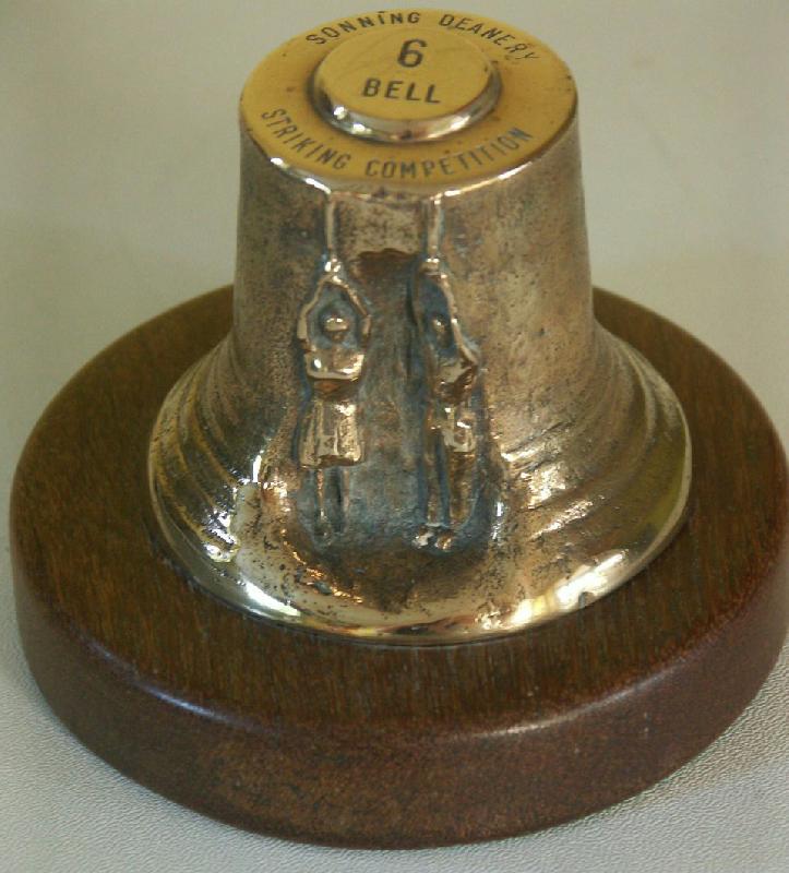 5Trophy6Bell/jpg   