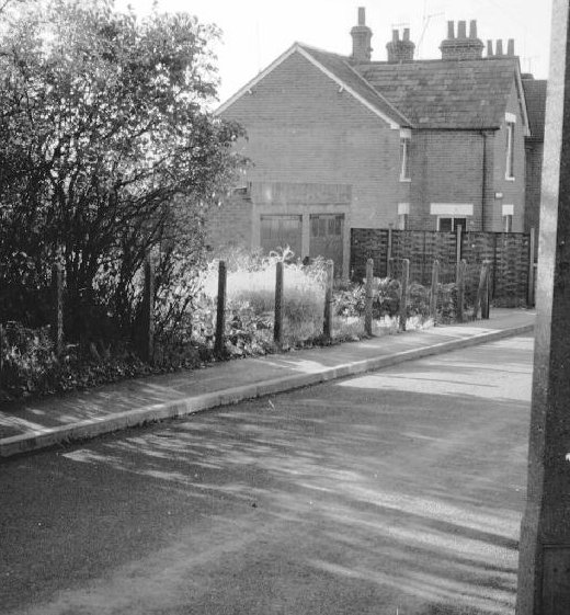 lLangRdfmRoad/jpg            