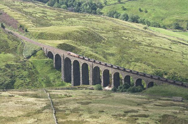 Arten Gill viaduct